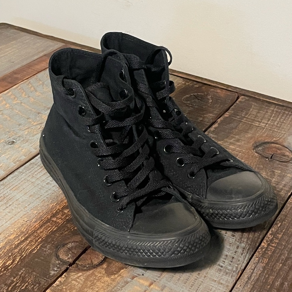 Converse Chuck Taylor’s